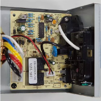 具雷擊保護